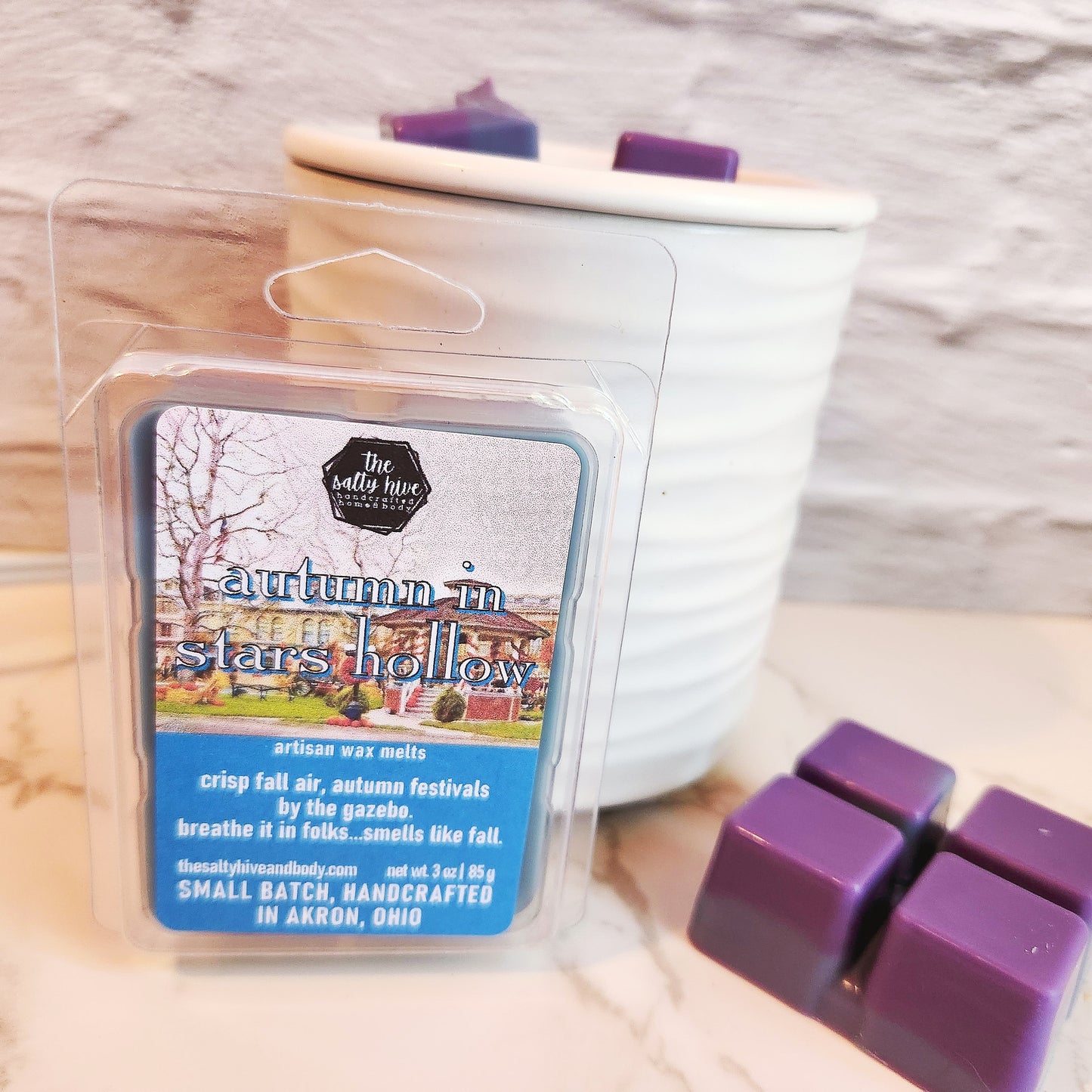 autumn in stars hollow wax melts