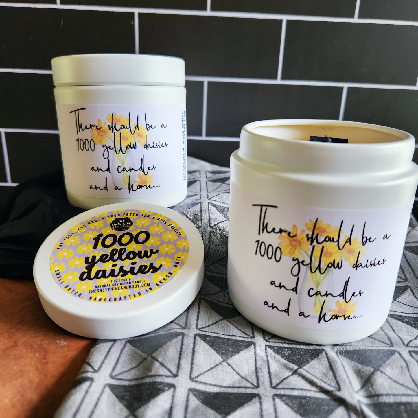 1000 yellow daisies wood wick candle - the salty hive - gilmore girls