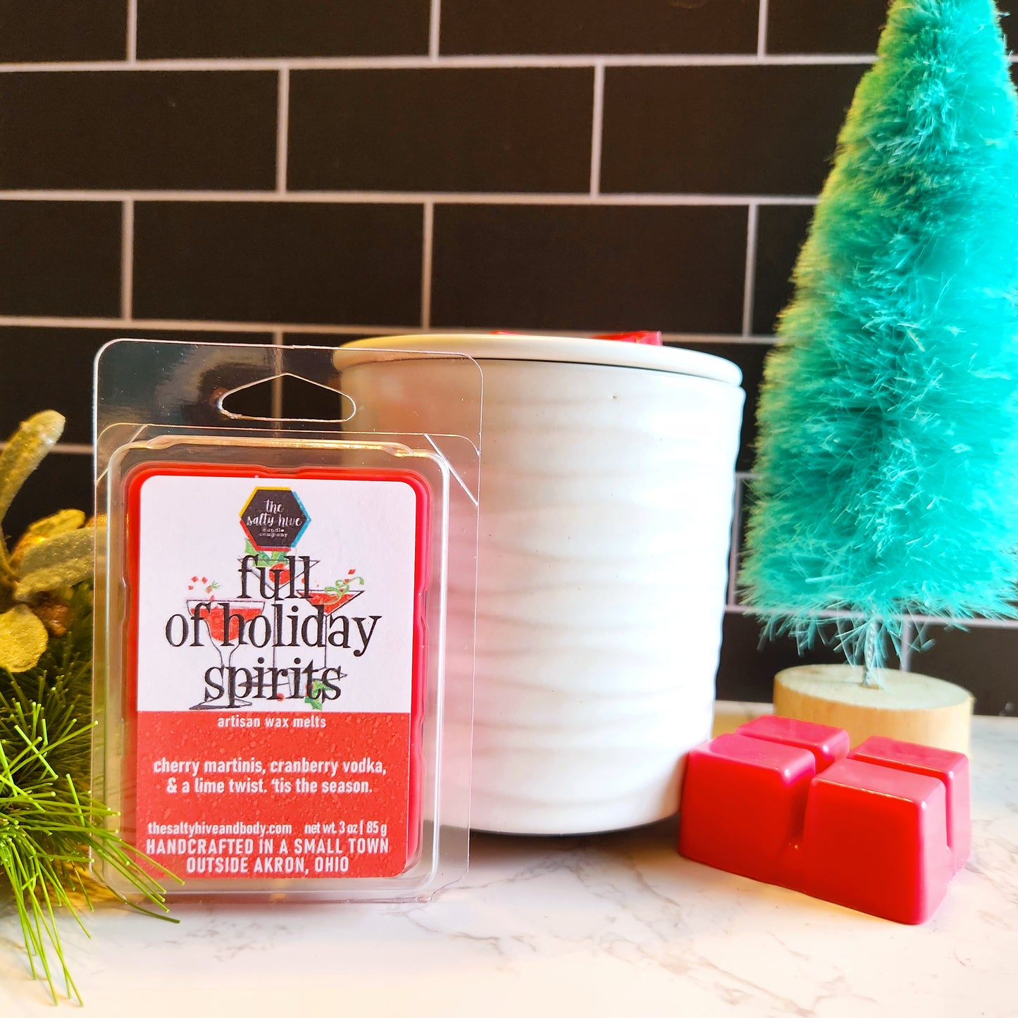 full of holiday spirit wax melts