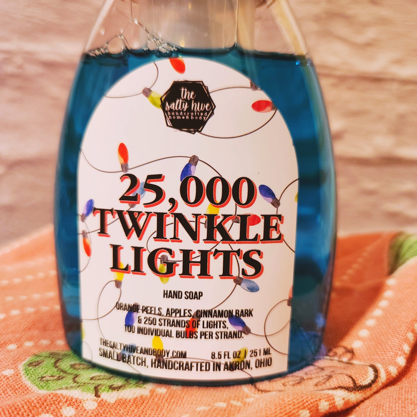 25,000 twinkle lights foaming hand soap