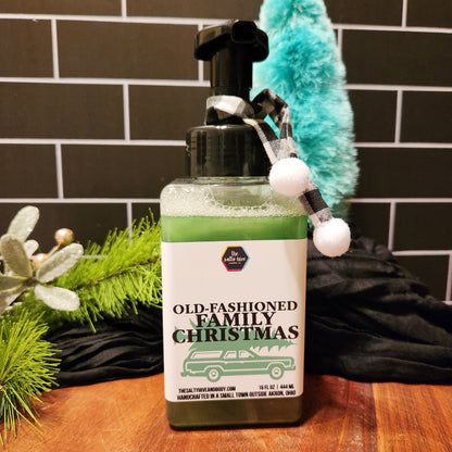old fashioned family christmas foaming hand soap