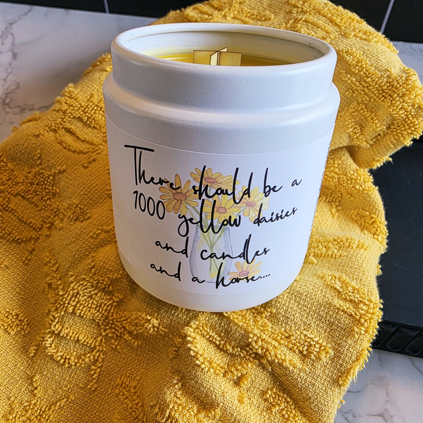 1000 yellow daisies candle - the cracklin' wood lux series - gilmore girls