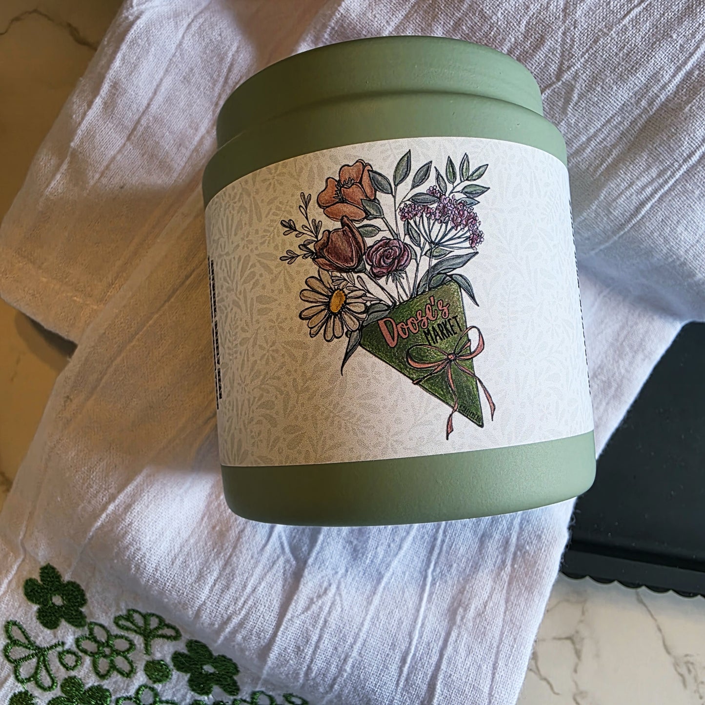 doose's market wood wick candle - gilmore girls inspired