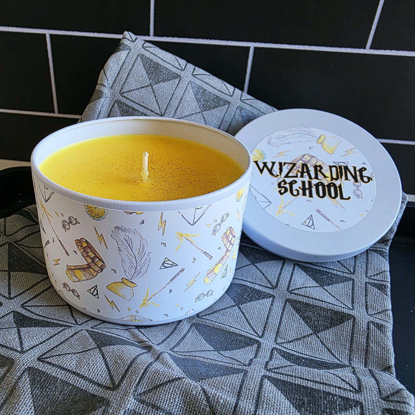wizarding school candle - harry potter