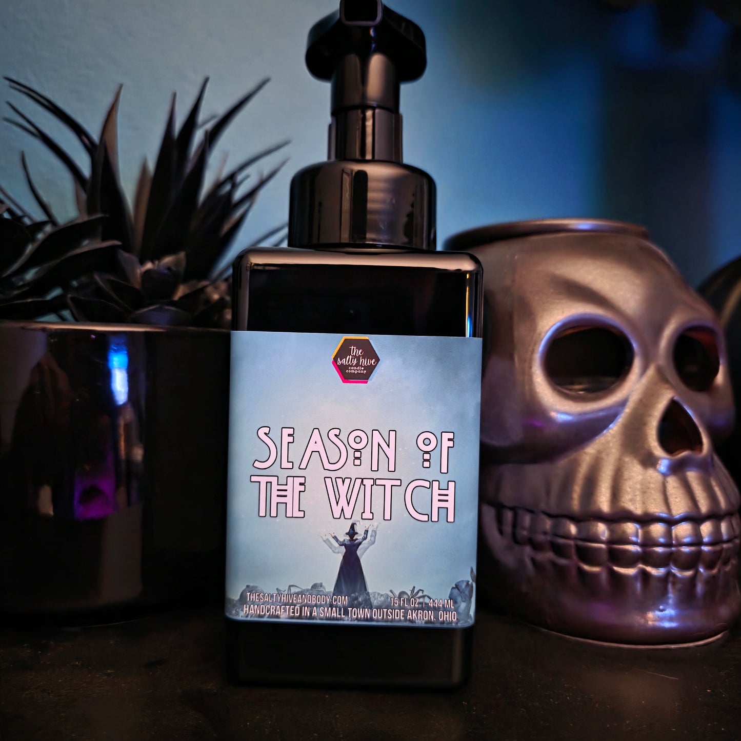season of the witch foaming hand soap