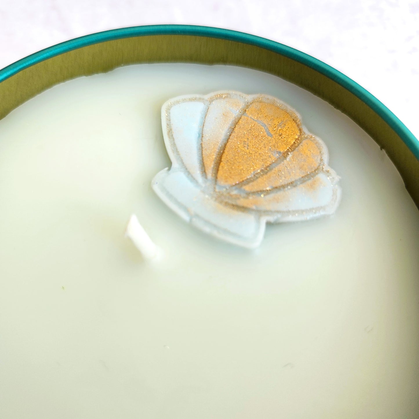 the cape candle - the salty hive