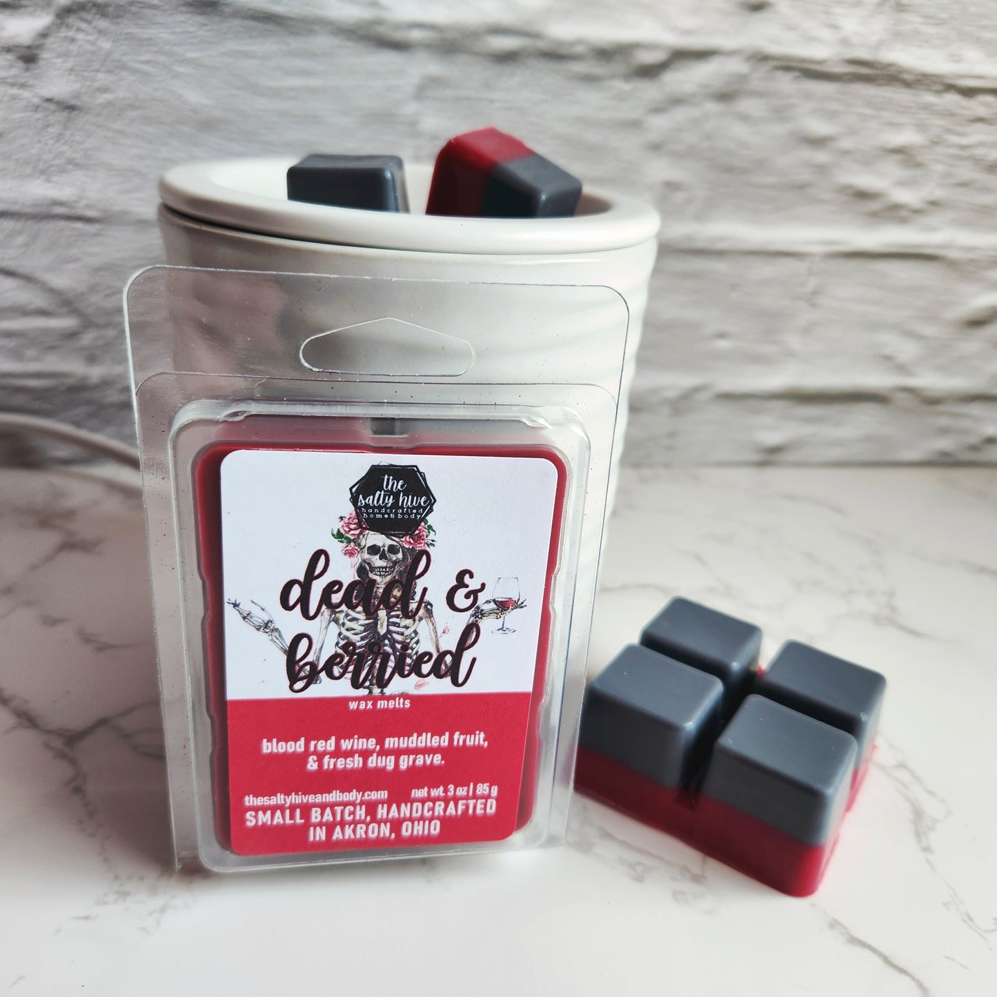 dead & berried wax melts - the salty hive